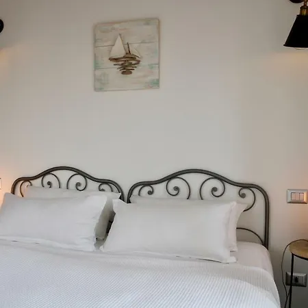 Luna Apartment *
