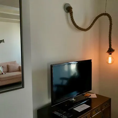 Luna Apartment *