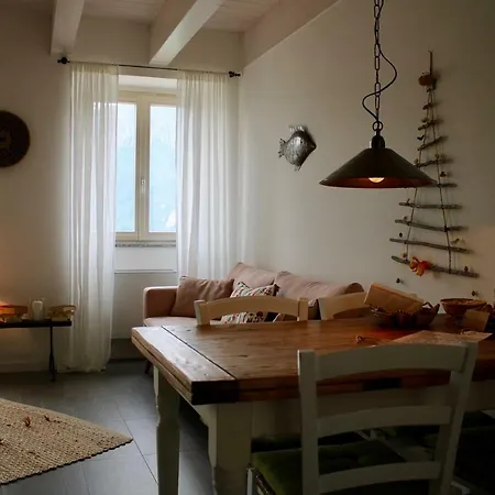 Luna Apartment